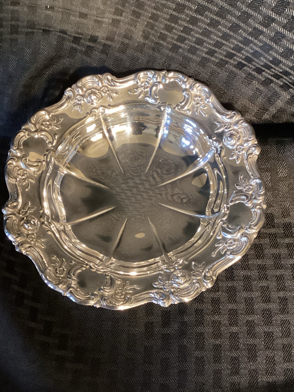 Vintage Towle Silverplated Scalloped Round Bon Bon Round 7” Dish